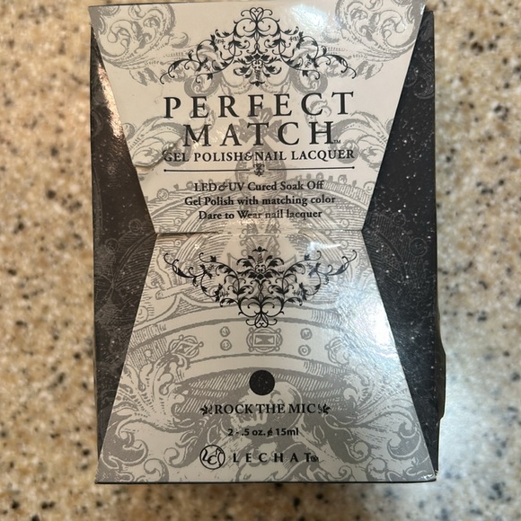 Perfect Match ROC the Mic double pack
Gel and regular - Picture 2 of 5